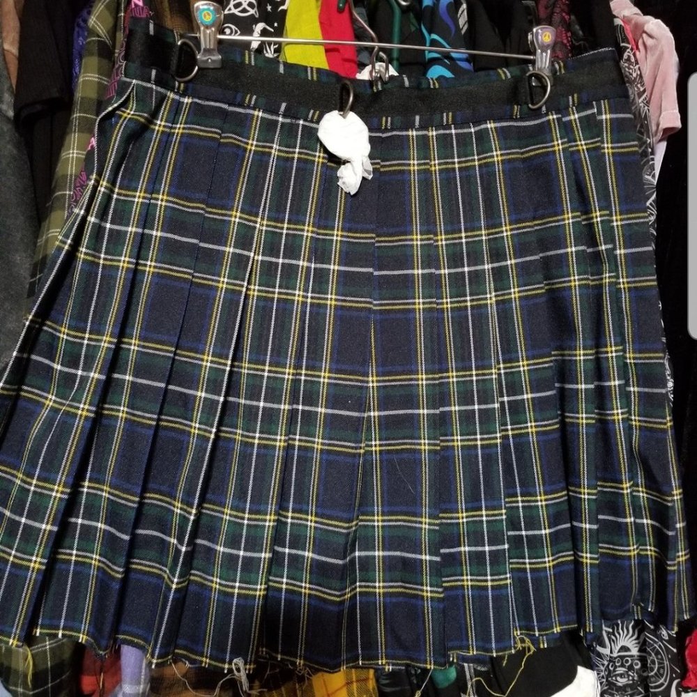 NWT Current Mood plaid mini skirt!